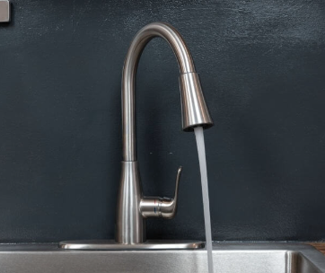 Best Moen Kitchen Sink Faucets and Buying Guide.